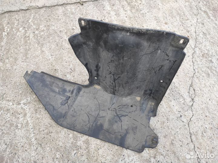 Защита грм правая на Opel Corsa D