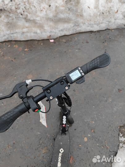 Электросамокат Iconbit Kick Scooter C80