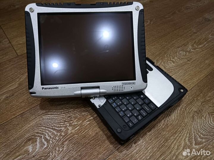 Panasonic toughbook CF 19 MK8