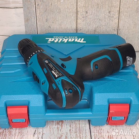 Шуруповерт Makita 12v