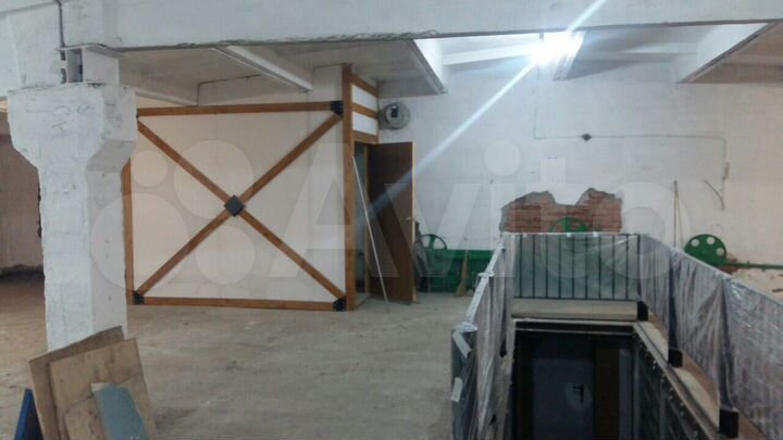 Помещ.60м²-1эт.2й эт,190 м² можно часть