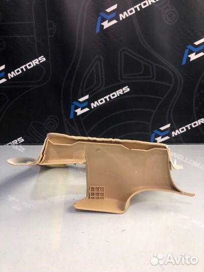 Обшивка салона задняя левая Volkswagen Passat B5