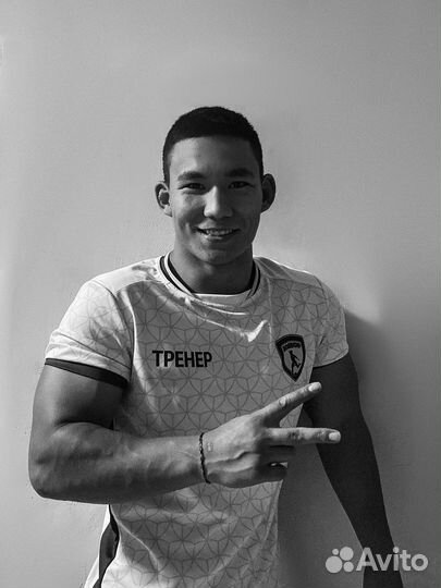 Тренер по футболу