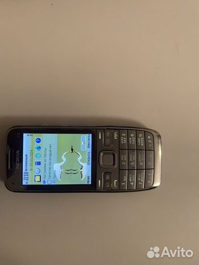 Nokia E52