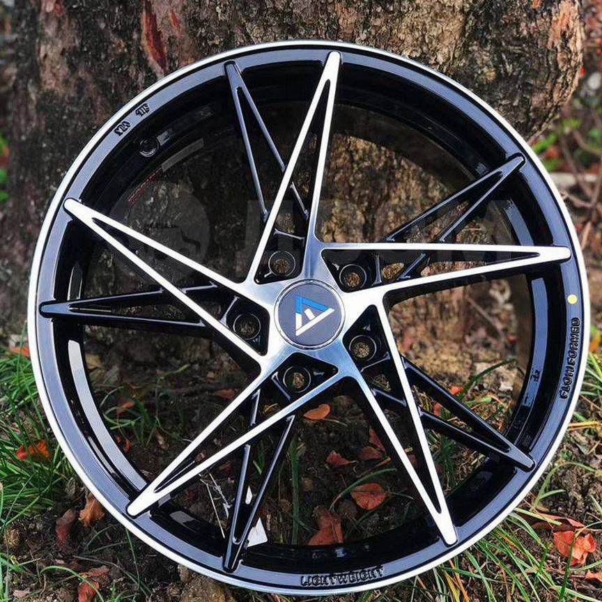 Литые диски Zumbo Wheels 8×R18 5×112