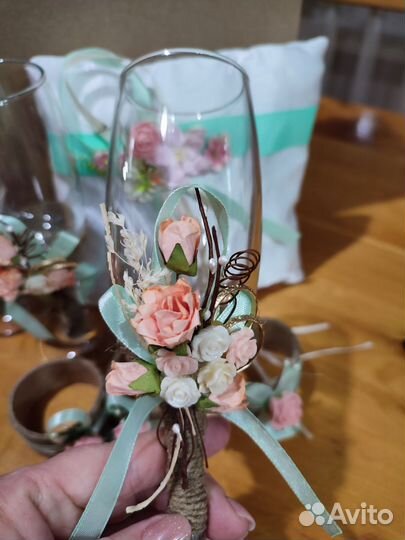 Бокалы на свадьбу