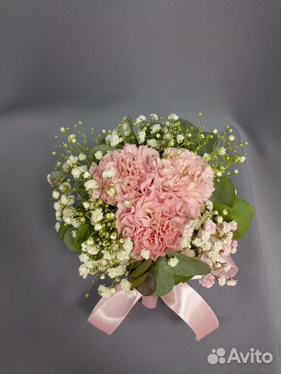 Мини-композиция из цветов