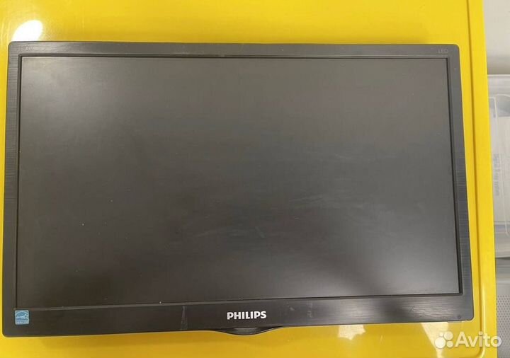 Монитор для компьютера philips