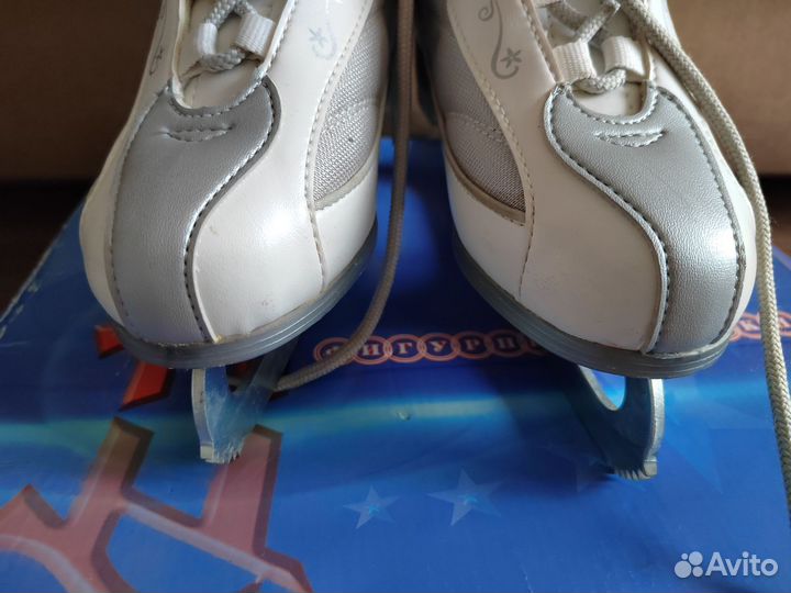 Коньки фигурные 38 размер