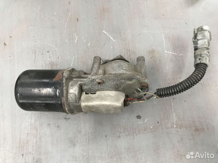 Моторчик стеклоочистителя Ивеко Дейли 2006-2011