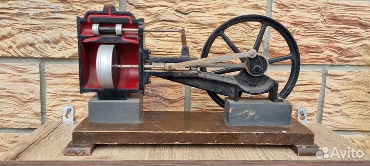 Модель парового двигателя г. Киров СССР 1958г