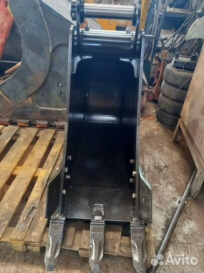 Нож ковша погрузчика экскаватора