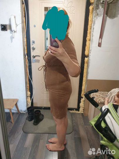 Платье нарядное, повседневное