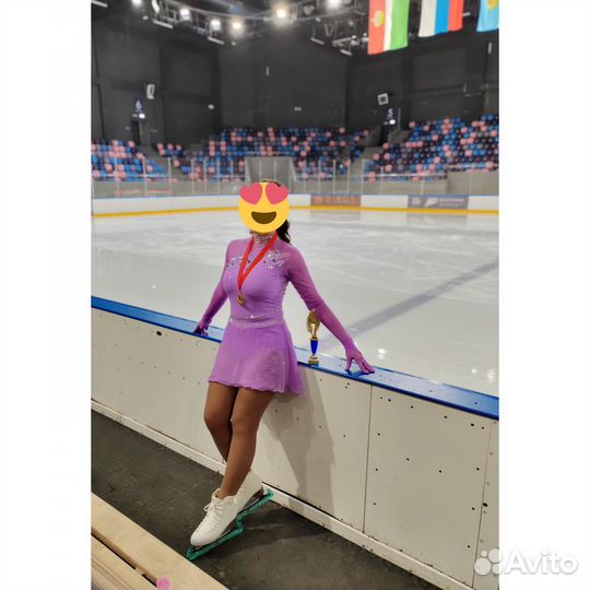 Платье для фигурного катания