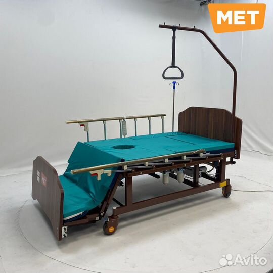 MET Emet Медицинская кровать с туалетом