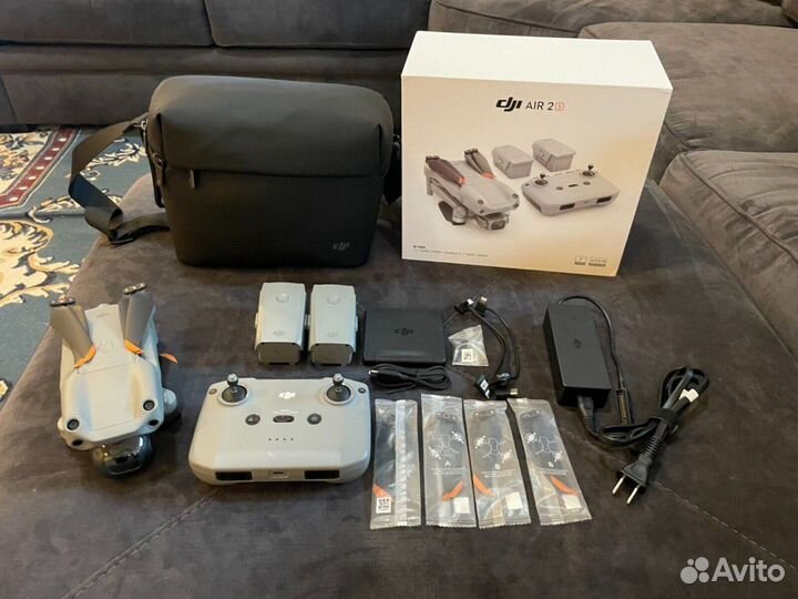 Квадрокоптер DJI Mavic Air2s fly more combo