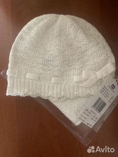 Продаю комплект шапка, шарф Chicco