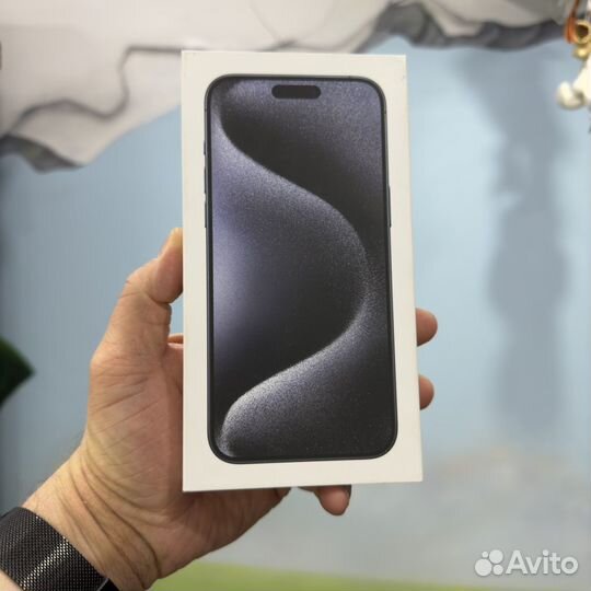 iPhone 15 Pro Max, 256 ГБ