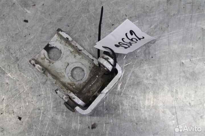 Петля двери передней левой верхняя Peugeot-Citroe