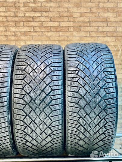 Continental ContiVikingContact 7 275/40 R21 107T