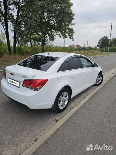 Chevrolet Cruze 1.6 МТ, 2010, 203 000 км