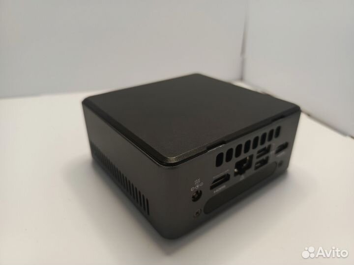 Мини пк Intel nuc i3 7100u