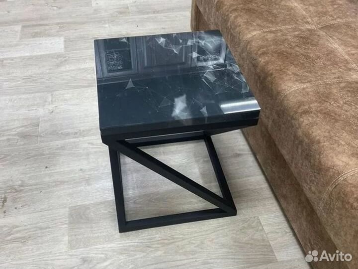 Журнальный столик 3D 