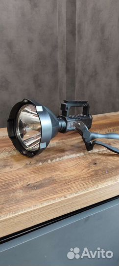 Фонарь прожектор