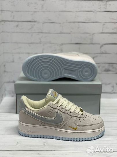 Nike Air Force 1 07 Low Suede Blue Gold