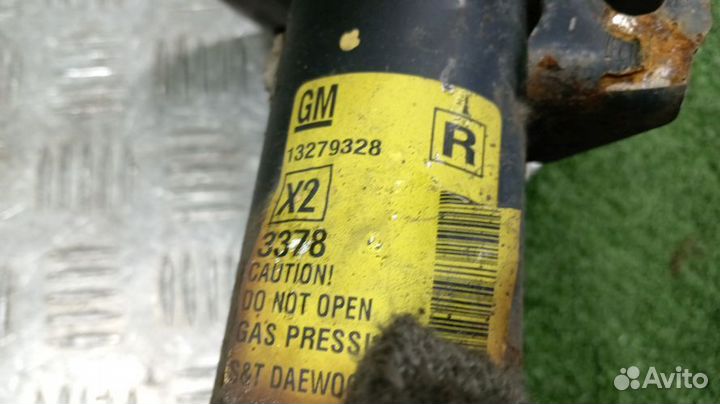 Стойка Chevrolet Cruze Левая Передняя