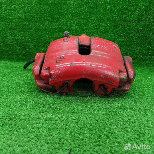 Суппорт тормозной передний правый Volkswagen Golf