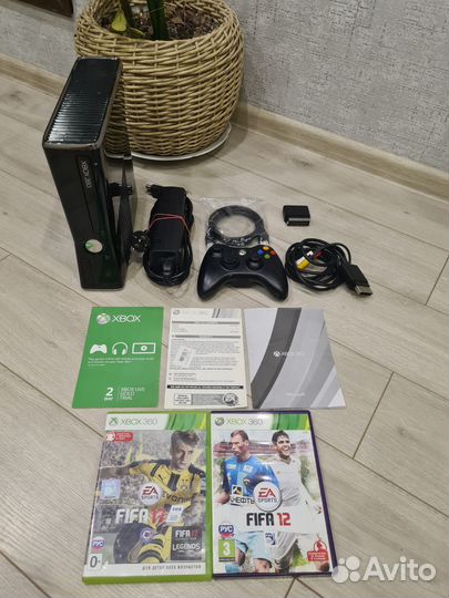 Xbox 360 slim