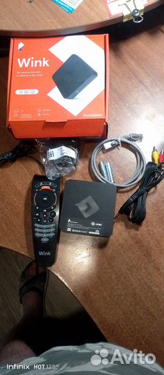 Приставка тв Wink iptv 1500