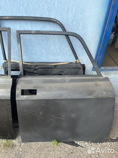 Двери на москвич 2140