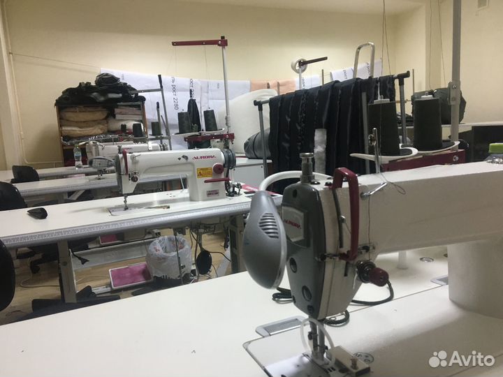 Прямострочка aurora A8700E стол+серво,отлич сост