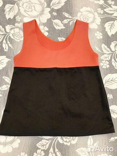 Продам женский спортивный костюм