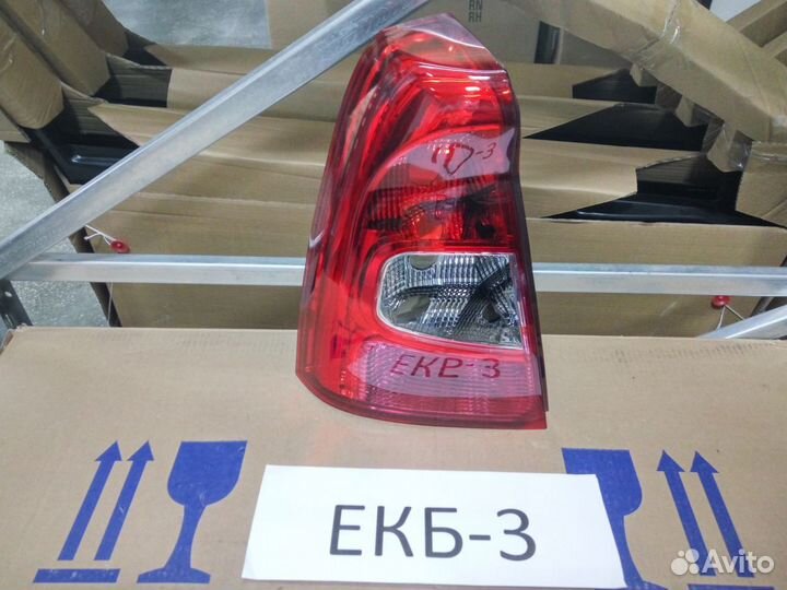 Фонарь левый Renault Logan 1 2004-2014