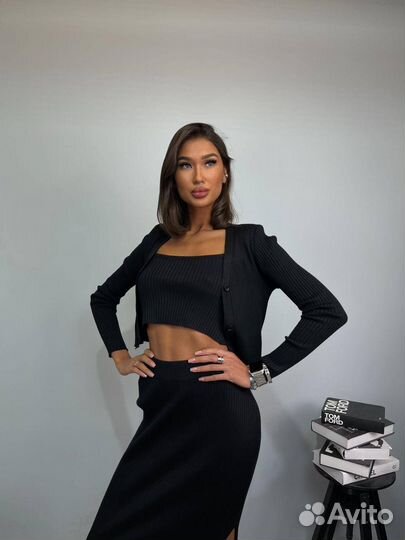 Костюм женский