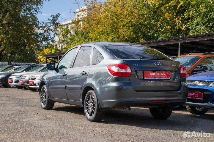 LADA Granta 1.6 МТ, 2016, 100 000 км