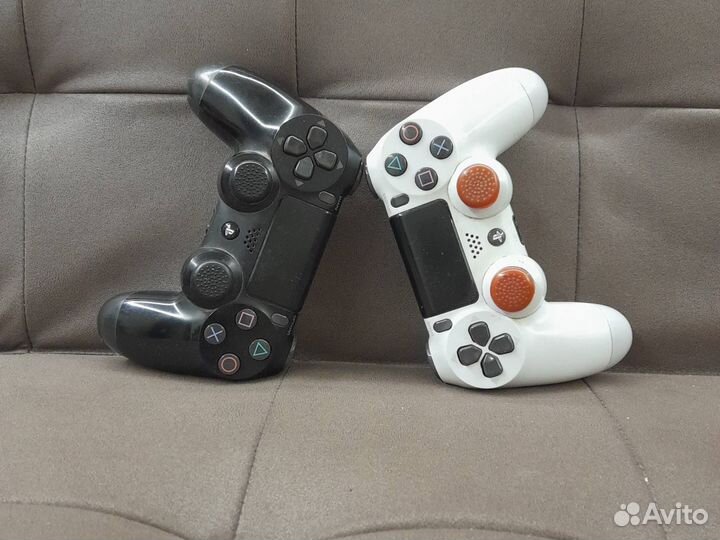 Джойстик Sony PS4