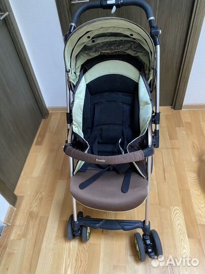 Прогулочная коляска Combi
