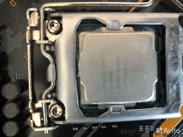 Процессор intel core i7 8700к + z390