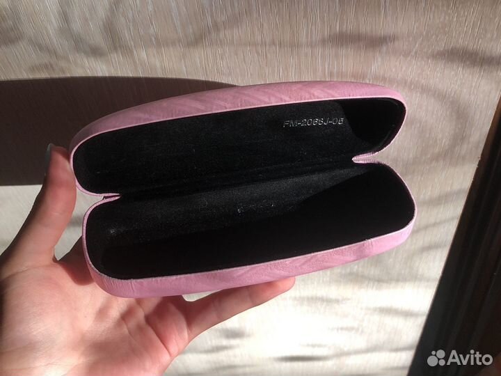 Футляр для очков