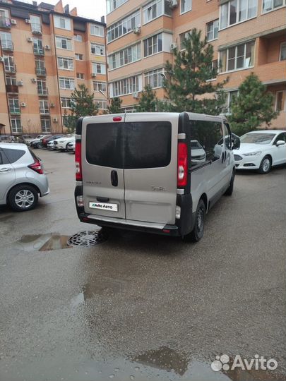 Renault Trafic 2.0 МТ, 2007, 200 000 км