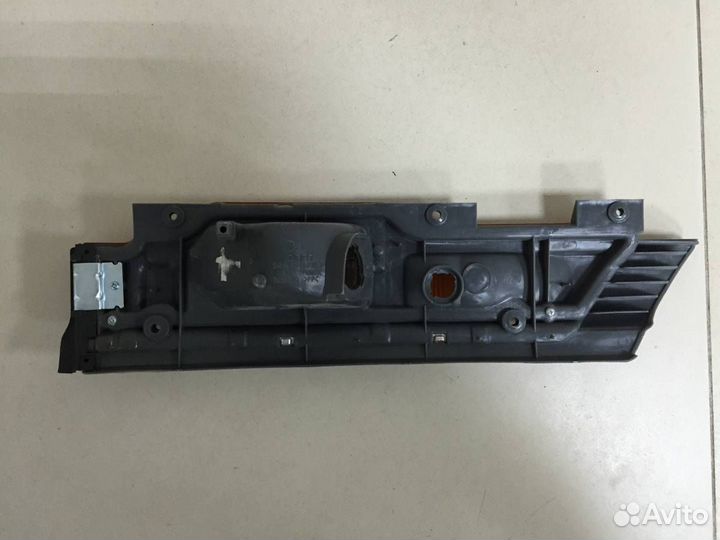 Указатель поворота правый Mitsubishi Canter 1992