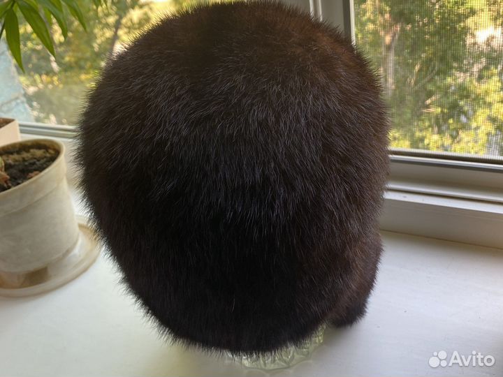 Женская норковая шапка