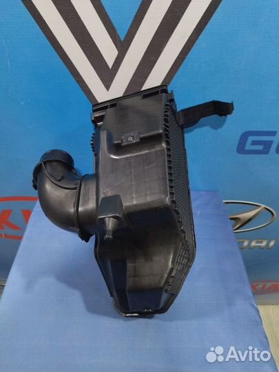 Корпус воздушного фильтра Renault logan 2