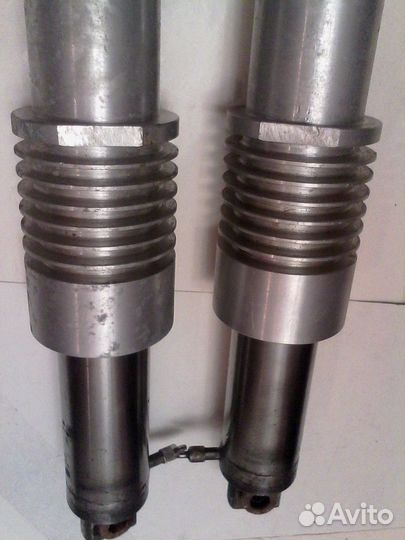 Амортизаторы воздушные CZ 125 тур 511