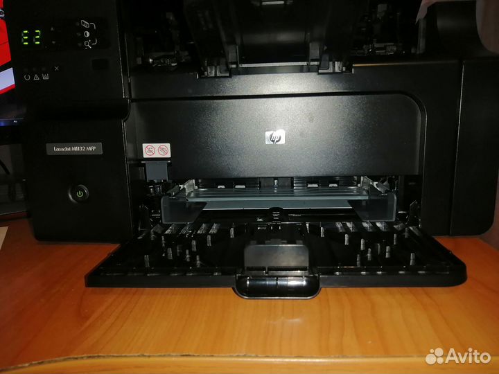 HP LaserJet 1010 хор. Сост