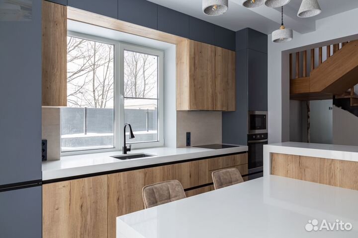 Кухня по технологии с островом под заказ